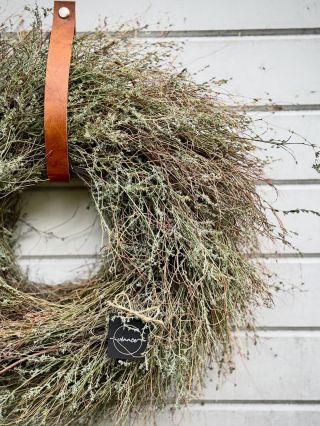 Tymiánek k objednaní na e-shopu. #wildthyme https://www.vennce.cz/venec-z-divokeho-tymianu/